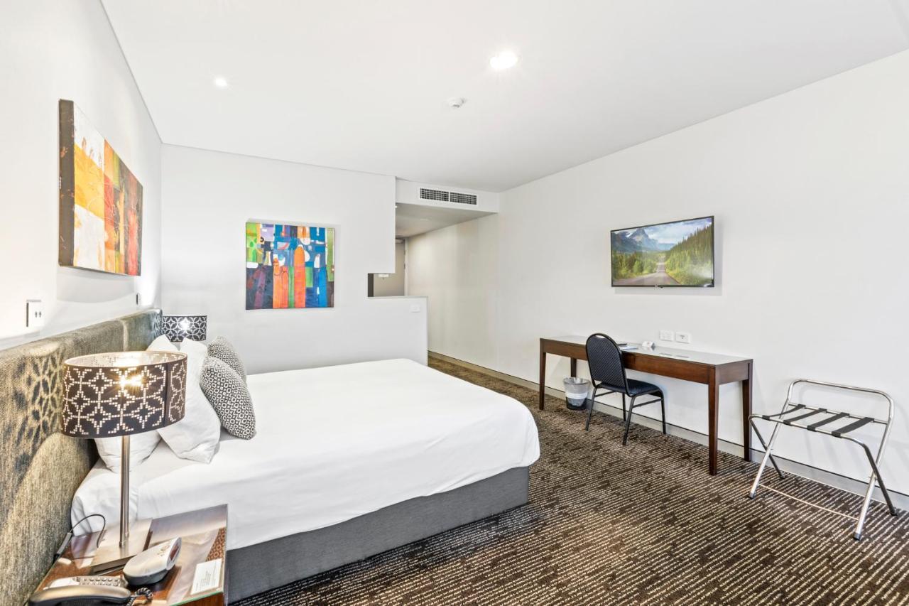 The Colmslie Hotel Brisbane Exterior foto